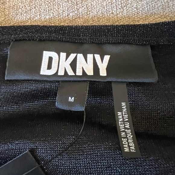 🆕 DKNY Black shimmery Top - Picture 13 of 14